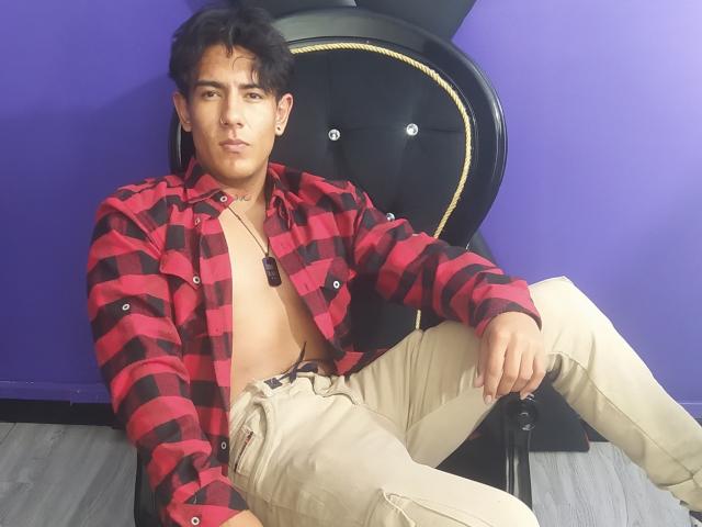 PiperHot - Live sex cam - 20432534