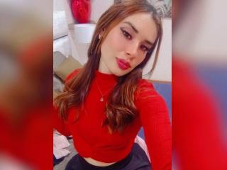 SalomeGarciia - Live porn & sex cam - 20437374