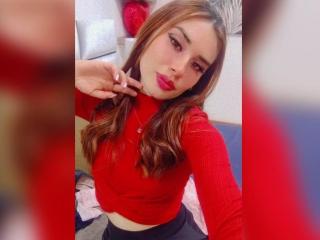 SalomeGarciia - Live porn & sex cam - 20437386