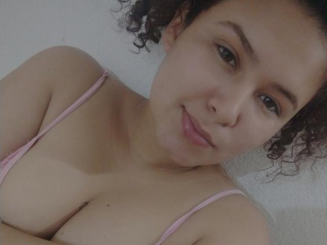 PaoleHot - Live Sex Cam - 20439258