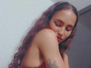 CaseyCalderon - Live Sex Cam - 20440446