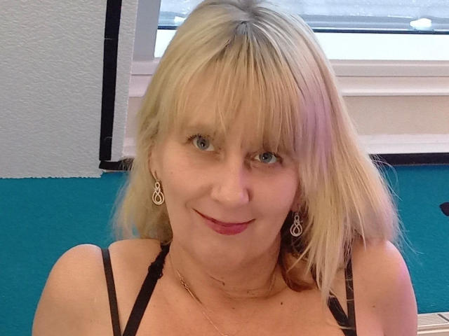 XXHotAngelinaXX-sex - Sexe cam en vivo - 20447430