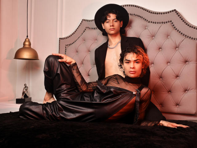 KenAndMax - Live sex cam - 20449338