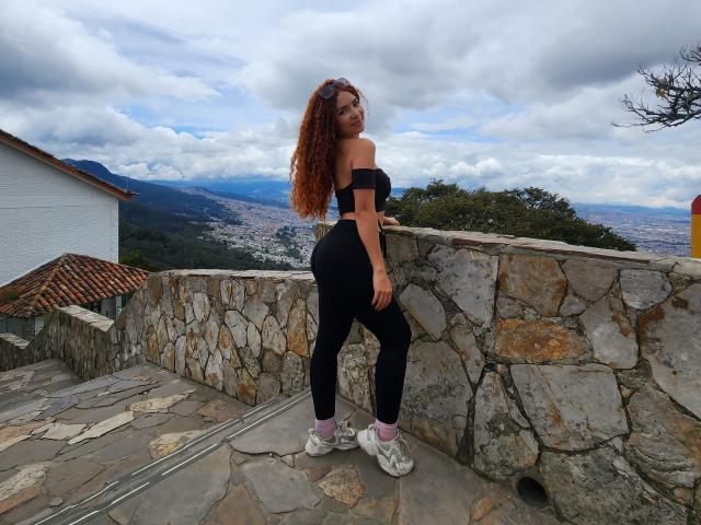 KendallPiierce69 - Live sex cam - 20450942