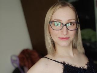 Kseniya - Live Sex Cam - 20455002