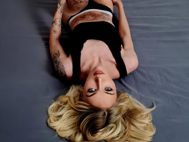 Ginacolada-hot - Camera khiêu dâm &amp; quyến rũ trực tiếp - 20461898