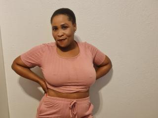 QueenCassan - Live sex cam - 20463762