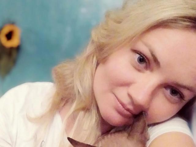 erotic-kaya - Live sex cam - 20464082