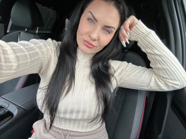 Malina-Lay - Live porn &amp; sex cam - 20467030