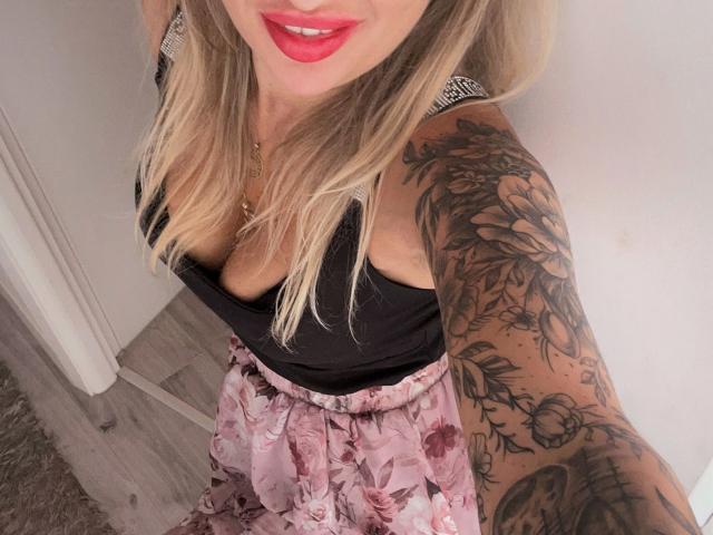 LadyKatie-hot - Live Sex Cam - 20476210
