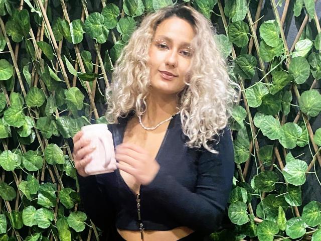 FloraSaenz - Sexe cam en vivo - 20478630