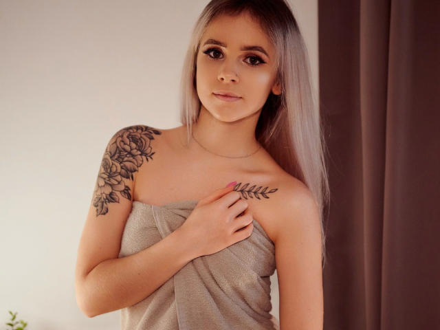 LindseyLovely-hot - Live sex cam - 20482438