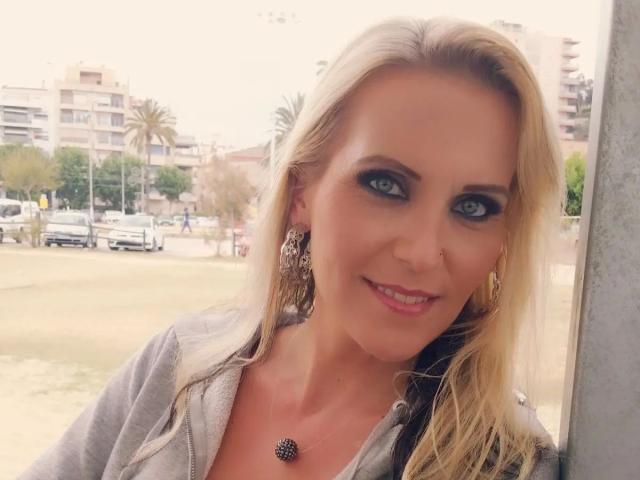 JuliaPink-hot - Sexe cam en vivo - 20486058