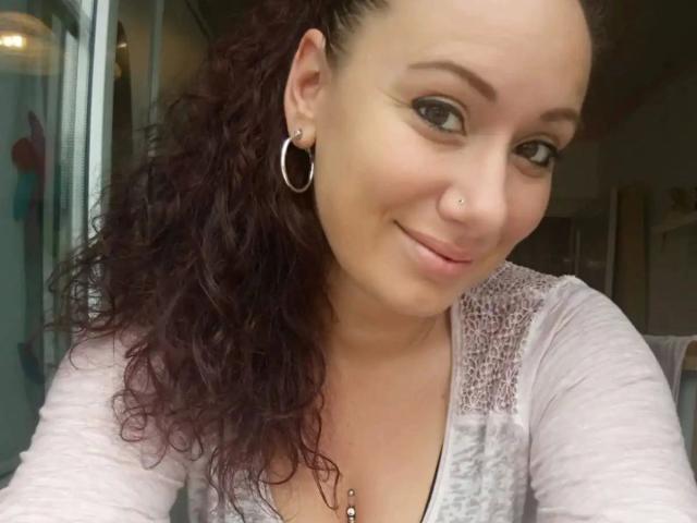 Vivien-Molinas - Live sex cam - 20494182