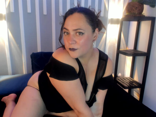 BiiancaCos - Live Sex Cam - 20508754