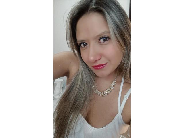 ValeriaHunter69 - Sexe cam en vivo - 20509814