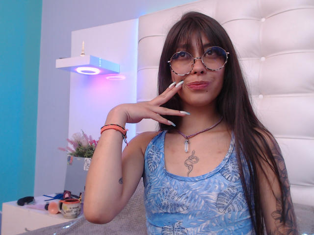 CloeeAdams - Sexe cam en vivo - 20512974