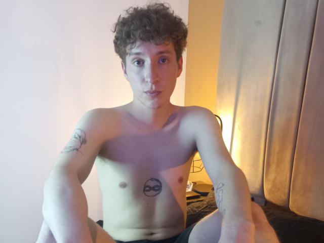TylorBran - Live sex cam - 20517370