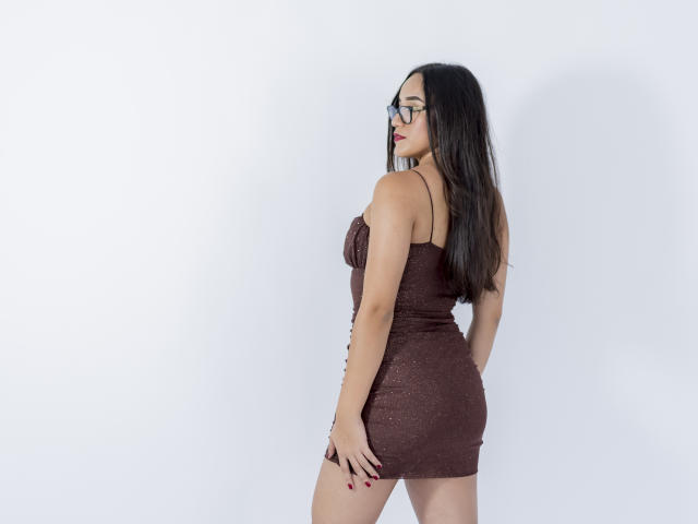 AmeliaBrunette - Live sexe cam - 20521126