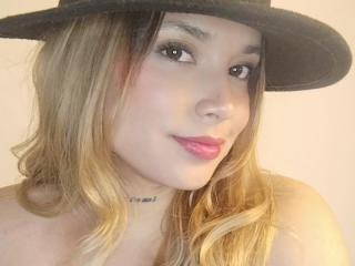 KateZoe - Live sex cam - 20522478