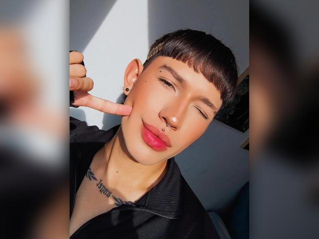KenWindsor - Live sex cam - 20529346