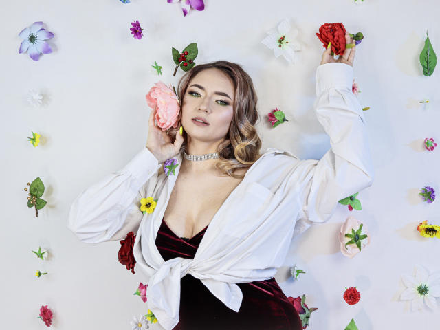 SallyVerda - Live sex cam - 20536162