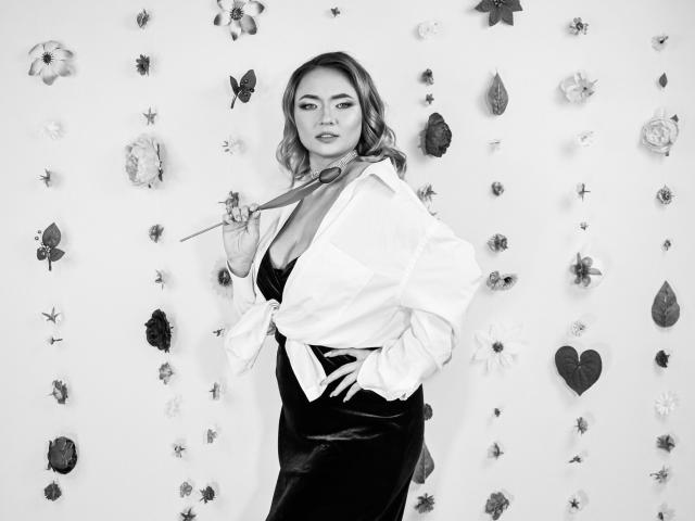 SallyVerda - Live sex cam - 20536178