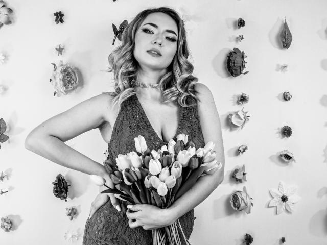 SallyVerda - Live sex cam - 20536274