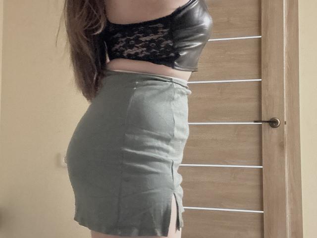 AlexHoliday - Live Sex Cam - 20537938