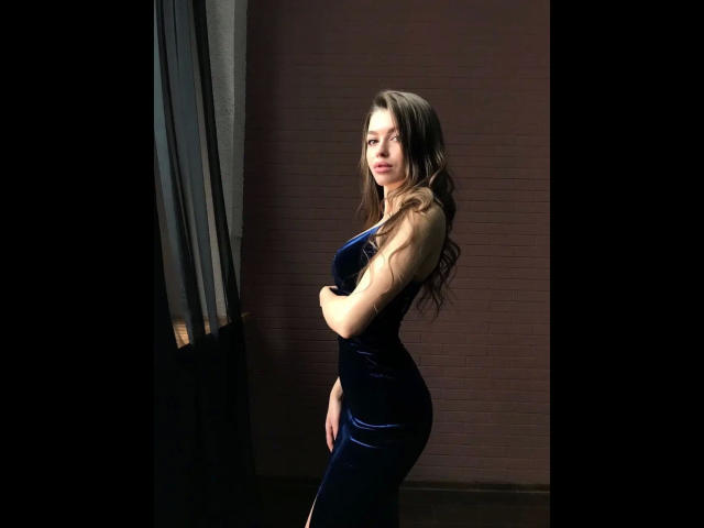 QueenofVersace-hot - Live sex cam - 20538978