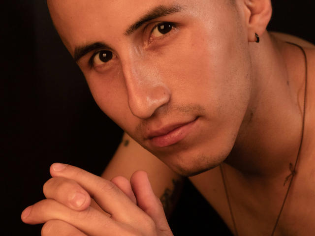JackSonroy - Live Sex Cam - 20539330