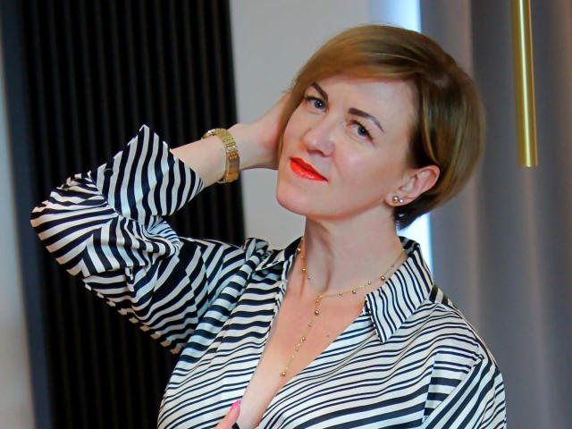feliziaGlam-hot - Sexe cam en vivo - 20539410