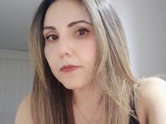 AdelaShery - Sexe cam en vivo - 20543266