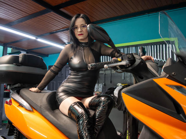 AlanaMoneth - Live porn &amp; sex cam - 20547266