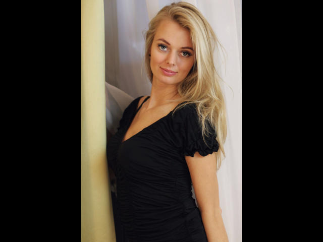 SENSUALvalerie-hot - Sexe cam en vivo - 20548174