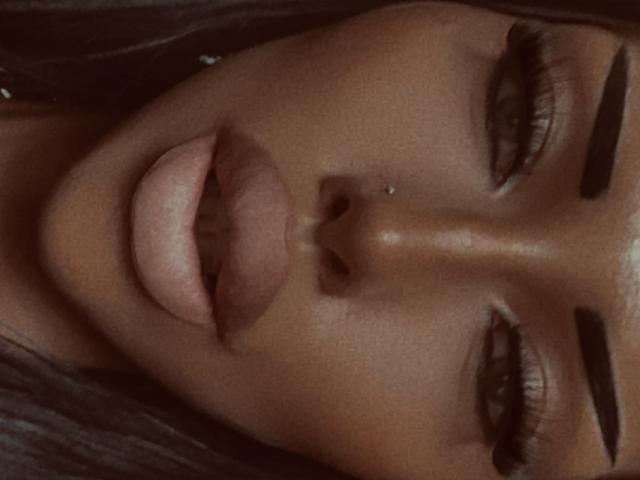 AshleyIcy - Live sex cam - 20553630