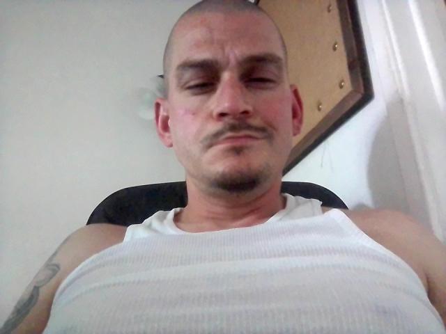 MrAprils - Sexe cam en vivo - 20556218