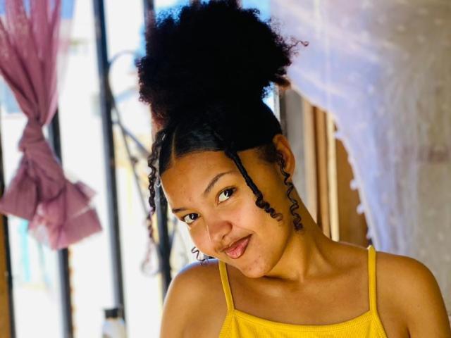 Sirina - сексуальная веб-камера в реальном времени - 20560838