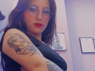 AlannaMorgan - Live porn &amp; sex cam - 20561842