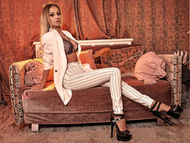 SelenaWest - Sexe cam en vivo - 20562594