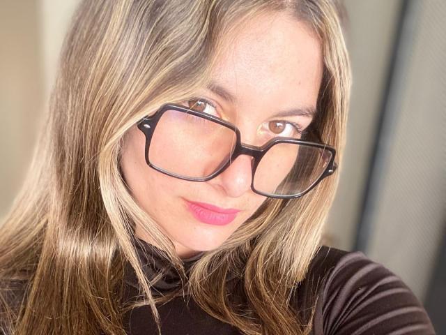 AtheneaRossi - Live porn &amp; sex cam - 20566158