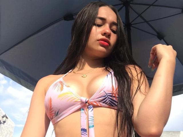SofiaOwenn - Live sex cam - 20572322