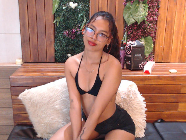 RouseGilmore - Live sex cam - 20573402