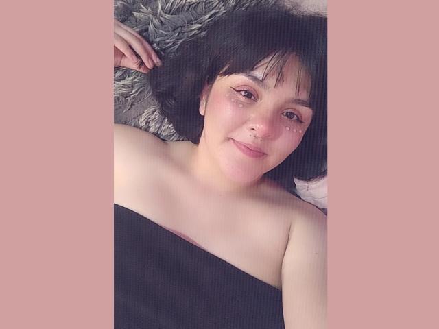 SofiaParker69 - Live porn &amp; sex cam - 20573822