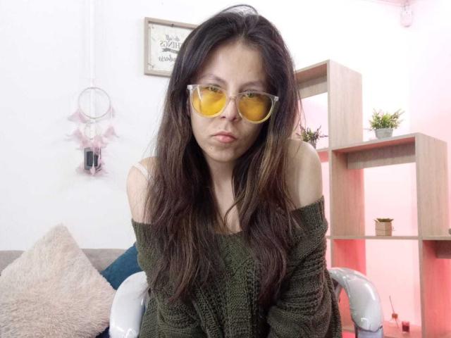 CrazyPussyy - Live Sex Cam - 20575654