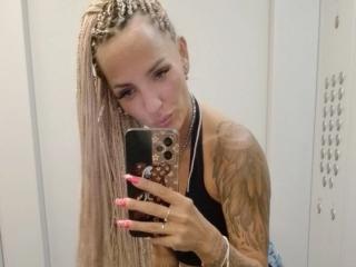 MonicaMaxwel - Sexe cam en vivo - 20580938