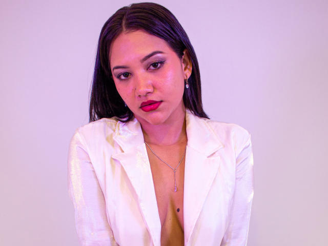 IrinaShery - Sexe cam en vivo - 20590062