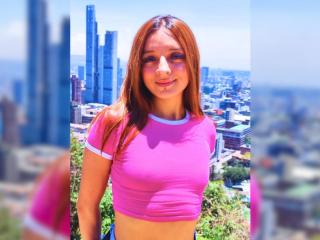 SaarahJones - Live Sex Cam - 20596750