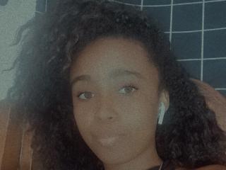 Sexy nude photo of Laminah