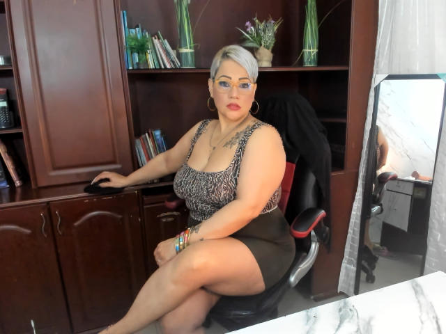 GianellaCox - Camera khiêu dâm &amp; quyến rũ trực tiếp - 20609606